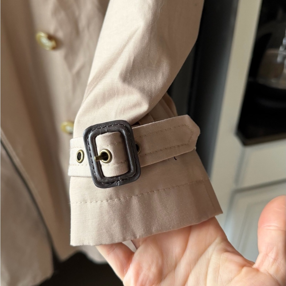 Ralph Lauren Beige Double-Breasted Classic Trench Coat - Picture 6 of 9
